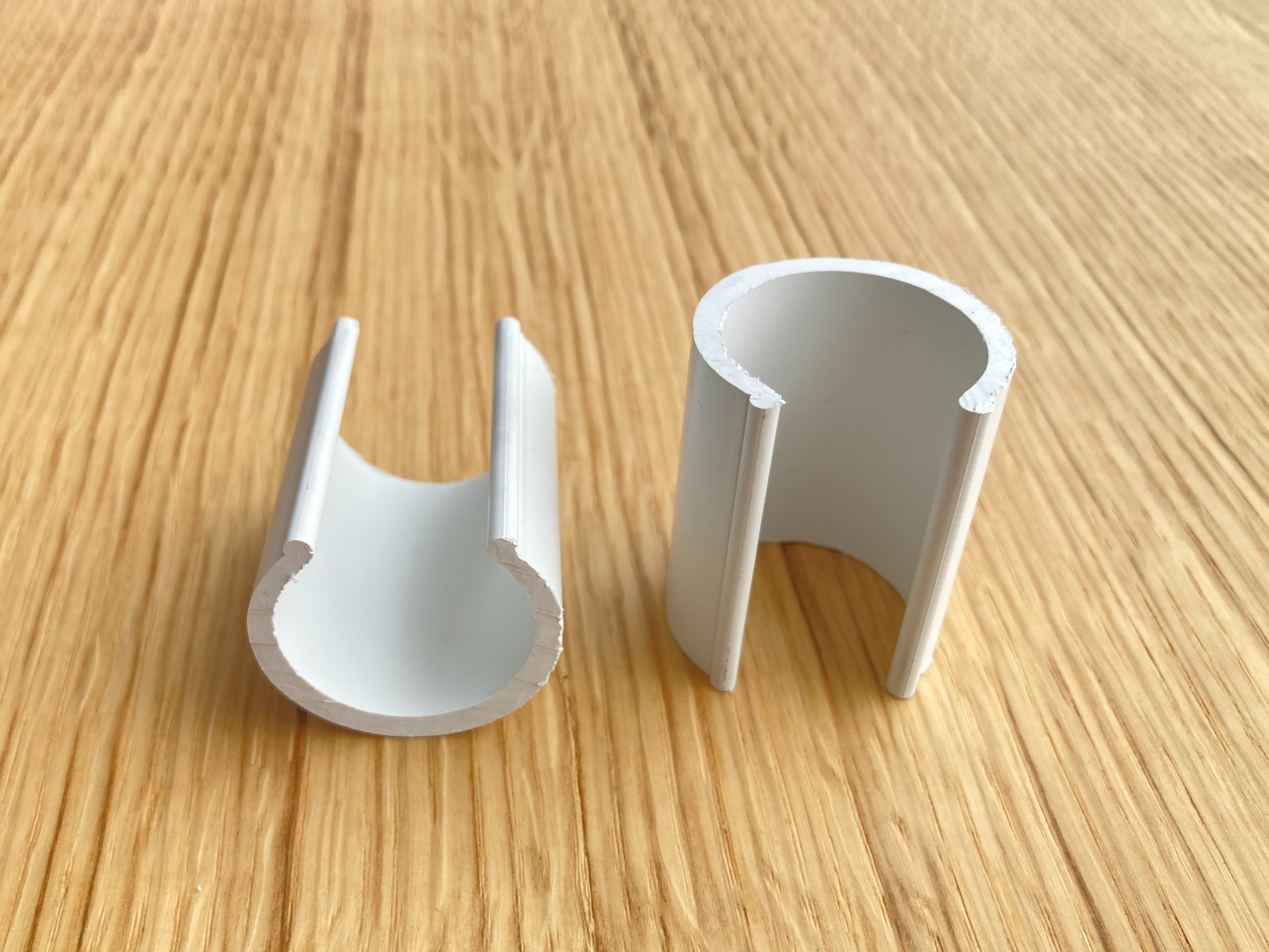 Sponke plastične 30 mm (50 kos), 1
